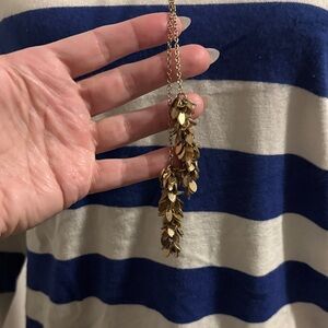 Elegant Gold Leaf tassel Necklace